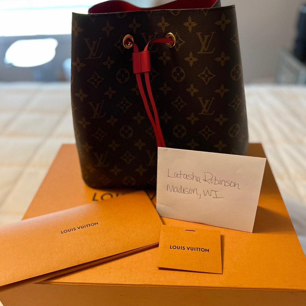 Louis Vuitton NeoNoe
